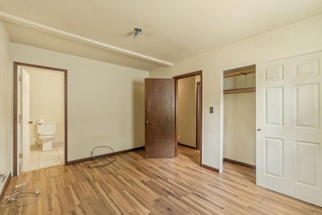 8091 N Pingree AVENUE, Milwaukee, WI 53224