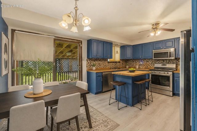 8091 N Pingree AVENUE, Milwaukee, WI 53224