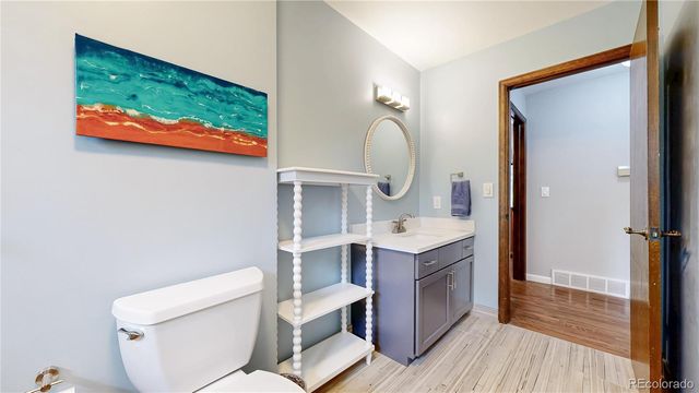 7549 S Quay Court, Littleton, CO 80128