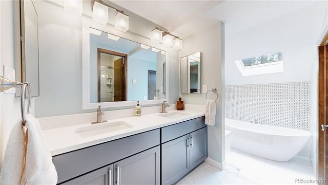 7549 S Quay Court, Littleton, CO 80128