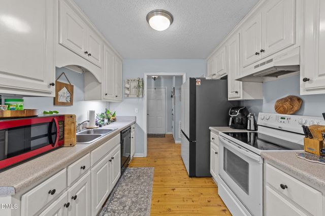 155 Hilltop Drive, Four Oaks, NC 27524