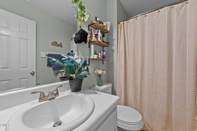 155 Hilltop Drive, Four Oaks, NC 27524