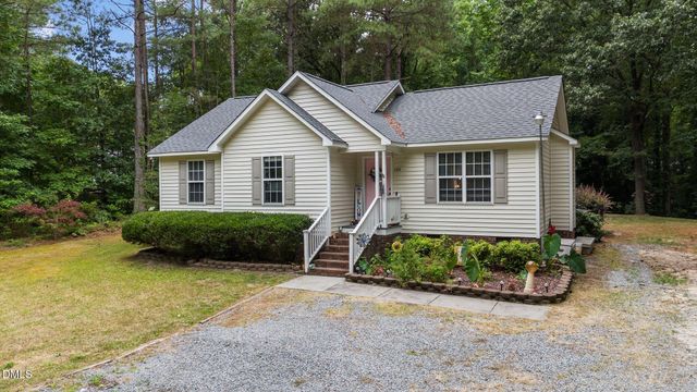 155 Hilltop Drive, Four Oaks, NC 27524