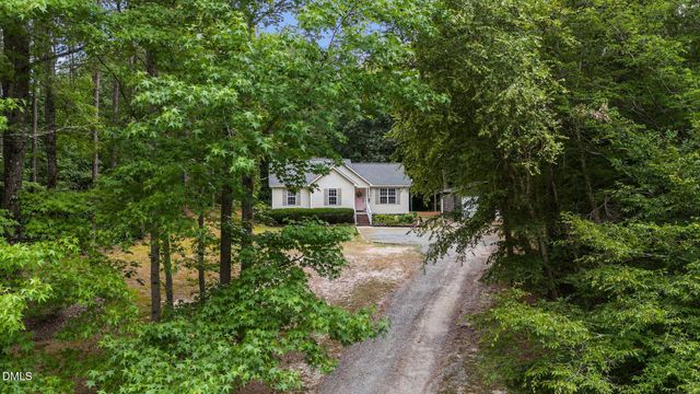 155 Hilltop Drive, Four Oaks, NC 27524