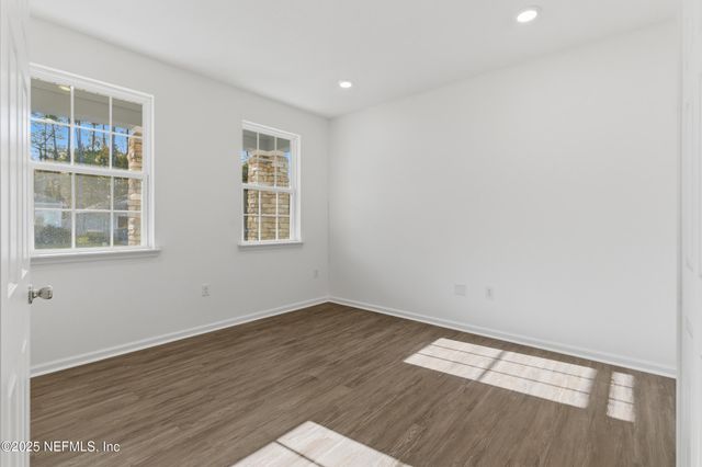 5119 OAK BEND Avenue, Jacksonville, FL 32257