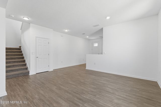 5119 OAK BEND Avenue, Jacksonville, FL 32257