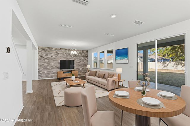 5119 OAK BEND Avenue, Jacksonville, FL 32257