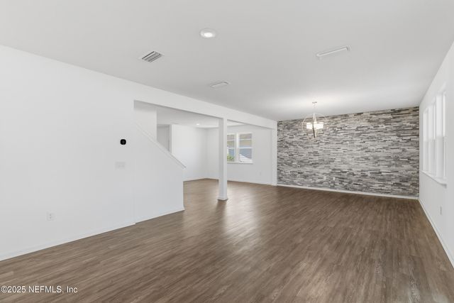 5119 OAK BEND Avenue, Jacksonville, FL 32257