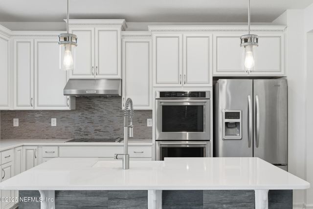 5119 OAK BEND Avenue, Jacksonville, FL 32257