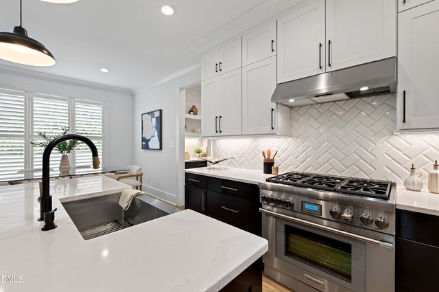 5021 Sandlewood Drive, Raleigh, NC 27609