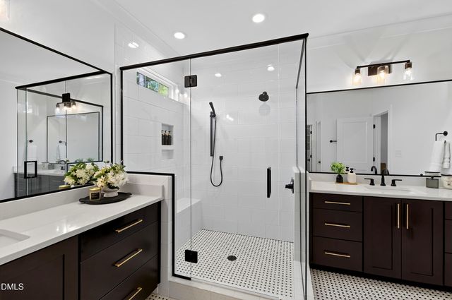 5021 Sandlewood Drive, Raleigh, NC 27609