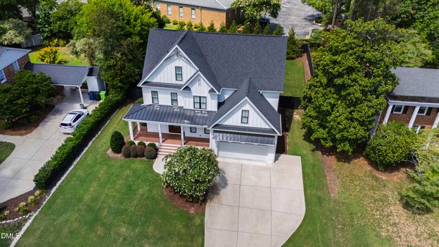 5021 Sandlewood Drive, Raleigh, NC 27609
