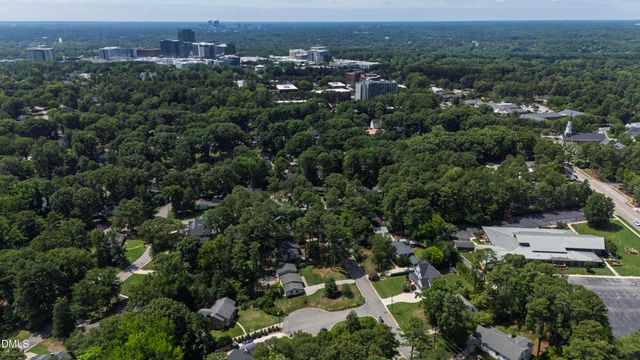 5021 Sandlewood Drive, Raleigh, NC 27609