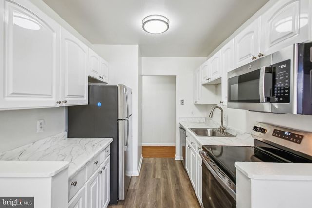 6441 Richmond Hwy Apt 102, Alexandria, VA 22306