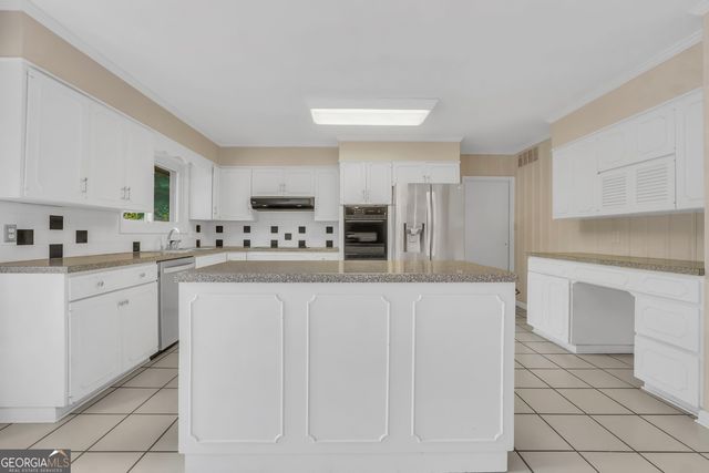 104 Woodlawn Place, Thomaston, GA 30286