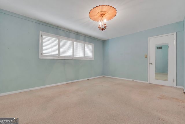 104 Woodlawn Place, Thomaston, GA 30286