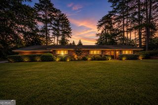 104 Woodlawn Place, Thomaston, GA 30286