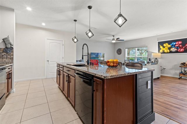 10480 HAWKS LANDING DRIVE, Land O Lakes, FL 34638