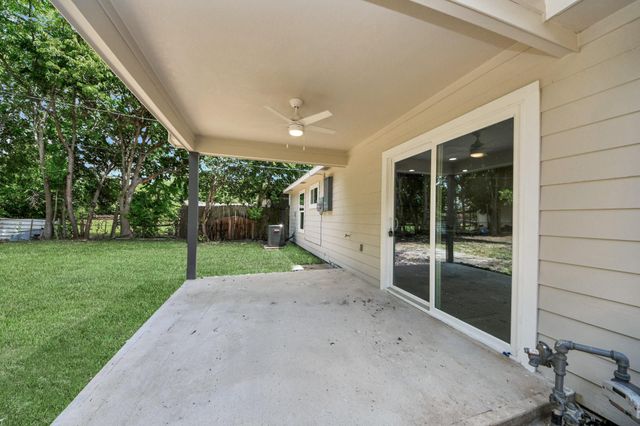 5111 Willow Glen Drive, Houston, TX 77033
