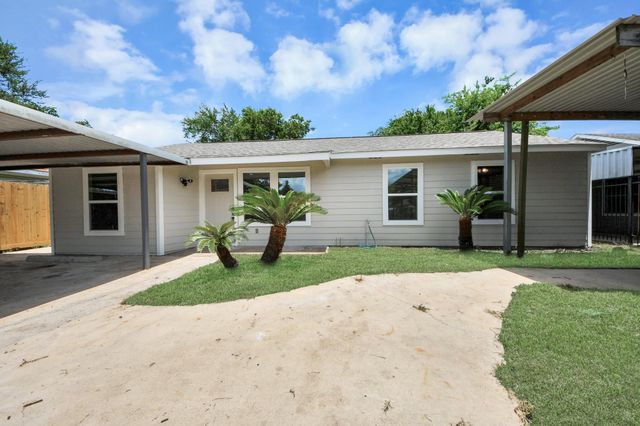 5111 Willow Glen Drive, Houston, TX 77033