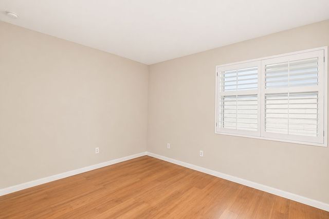 8877 Tulare Drive 313D, Huntington Beach, CA 92646
