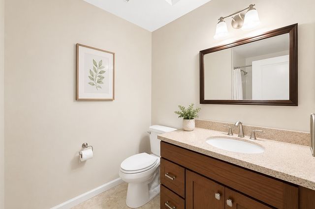 8877 Tulare Drive 313D, Huntington Beach, CA 92646