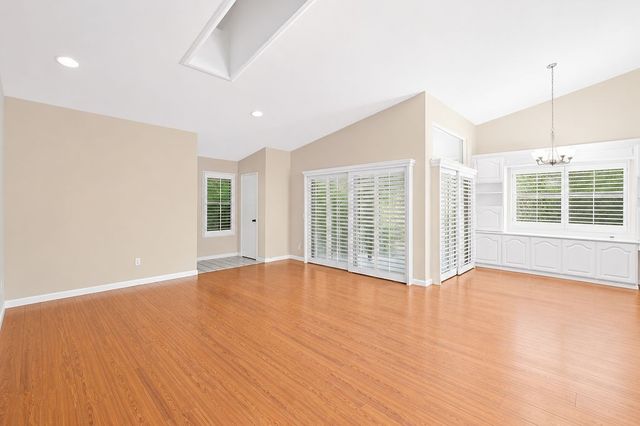 8877 Tulare Drive 313D, Huntington Beach, CA 92646