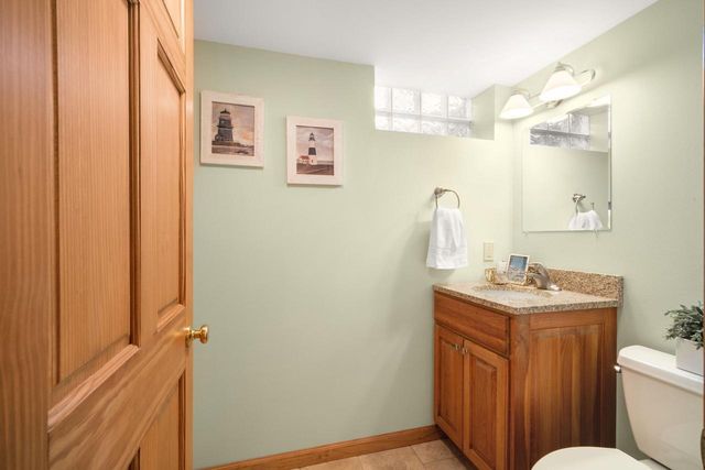 5444 N Dexter AVENUE, Glendale, WI 53209