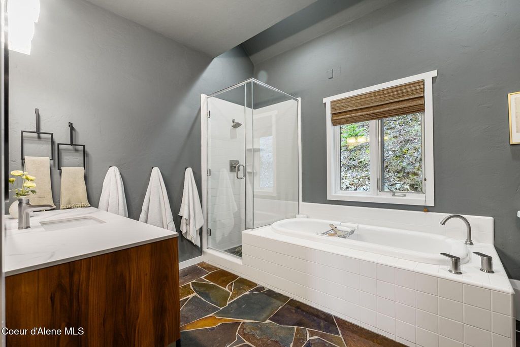 867 Midas Drive, Sagle, ID 83860 photo 26