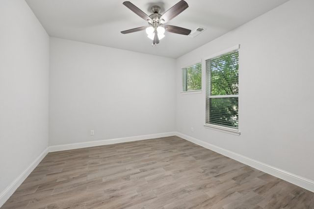 1205 Templin Avenue, Forney, TX 75126