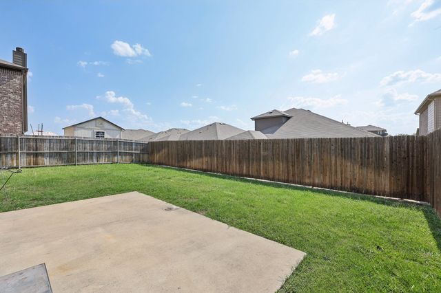 1205 Templin Avenue, Forney, TX 75126