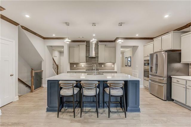 464 Michigan Circle, Hoschton, GA 30548