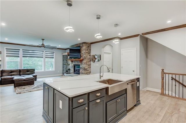 464 Michigan Circle, Hoschton, GA 30548