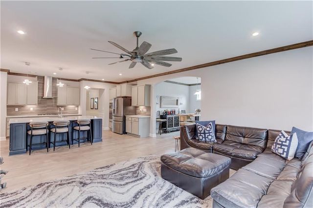 464 Michigan Circle, Hoschton, GA 30548