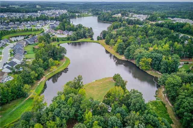 464 Michigan Circle, Hoschton, GA 30548
