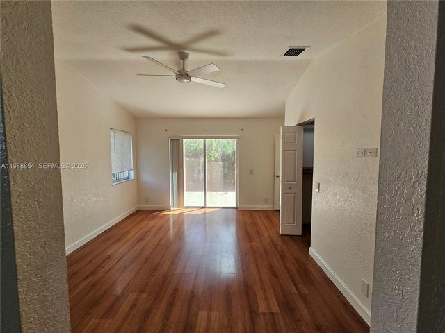 4279 Greenbriar Ln 1, Weston, FL 33331