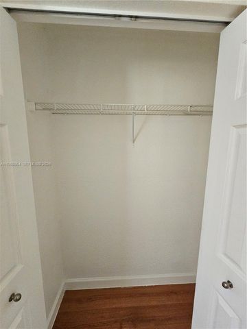 4279 Greenbriar Ln 1, Weston, FL 33331