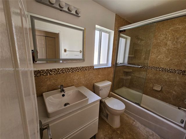 4279 Greenbriar Ln 1, Weston, FL 33331