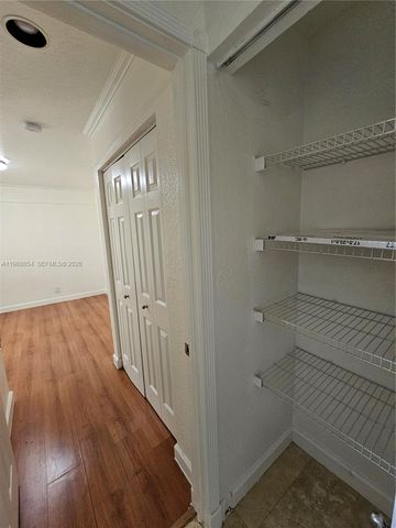 4279 Greenbriar Ln 1, Weston, FL 33331