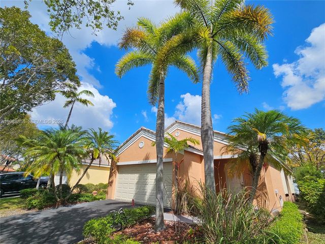 4279 Greenbriar Ln 1, Weston, FL 33331