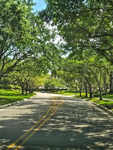 4279 Greenbriar Ln 1, Weston, FL 33331