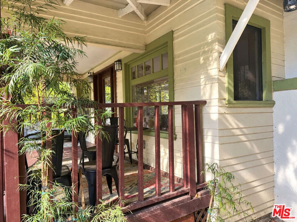 5742 La Mirada Avenue, Los Angeles, CA 90038 — photo 3