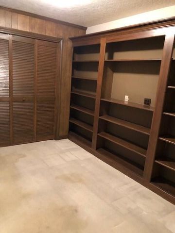 5622 Green Springs Drive, Houston, TX 77066