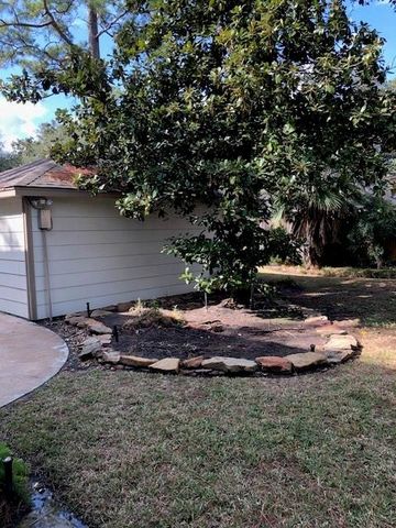 5622 Green Springs Drive, Houston, TX 77066