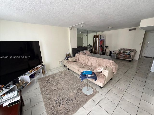 1849 S Ocean Dr 508, Hallandale Beach, FL 33009
