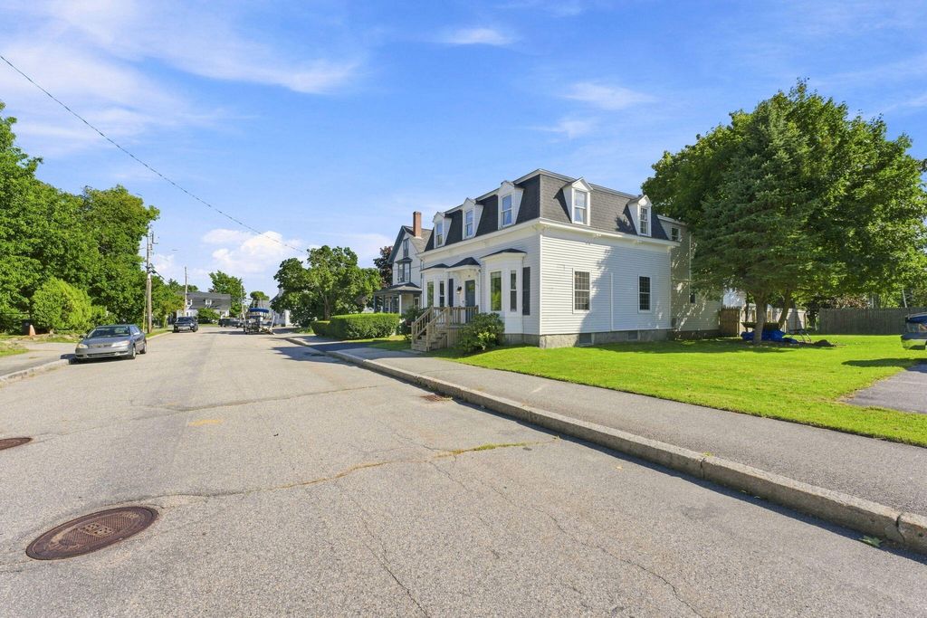18 Dyer Street, Saco, ME 04072 — photo 4