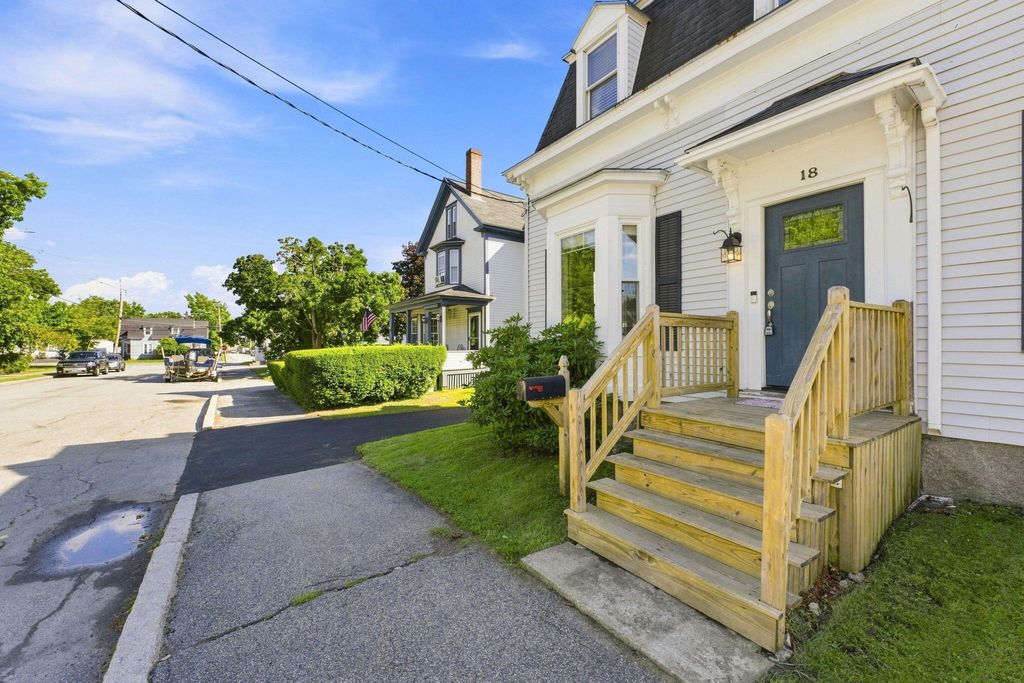18 Dyer Street, Saco, ME 04072 — photo 5
