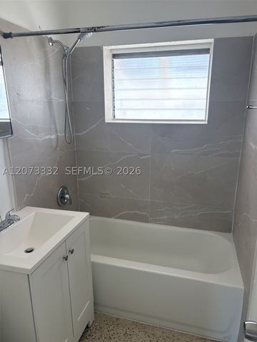 4391 W Flagler St 4, Miami, FL 33134