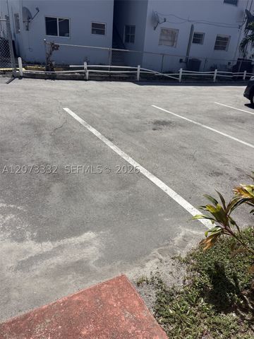 4391 W Flagler St 4, Miami, FL 33134