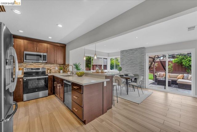 3078 San Fernando Way, Union City, CA 94587